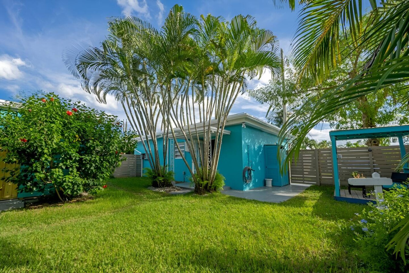 Luna Beach House